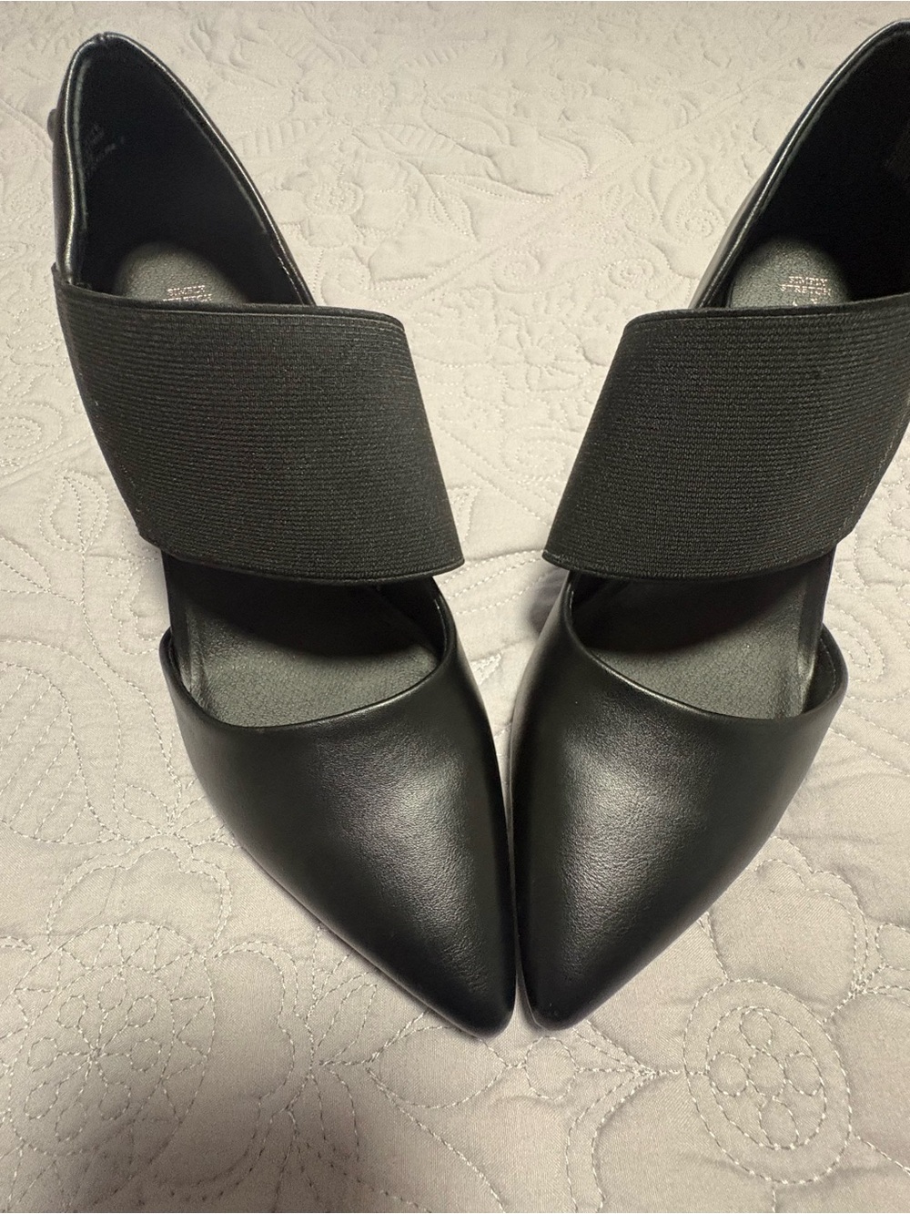 Simply Vera Vera Wang Black Pointed-Toe Slip-On Heels with Wide Elastic Strap